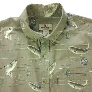 Woolrich Men’s Vintage Single Stitch Short Sleeve Shirt Size M Fly Fishing Print